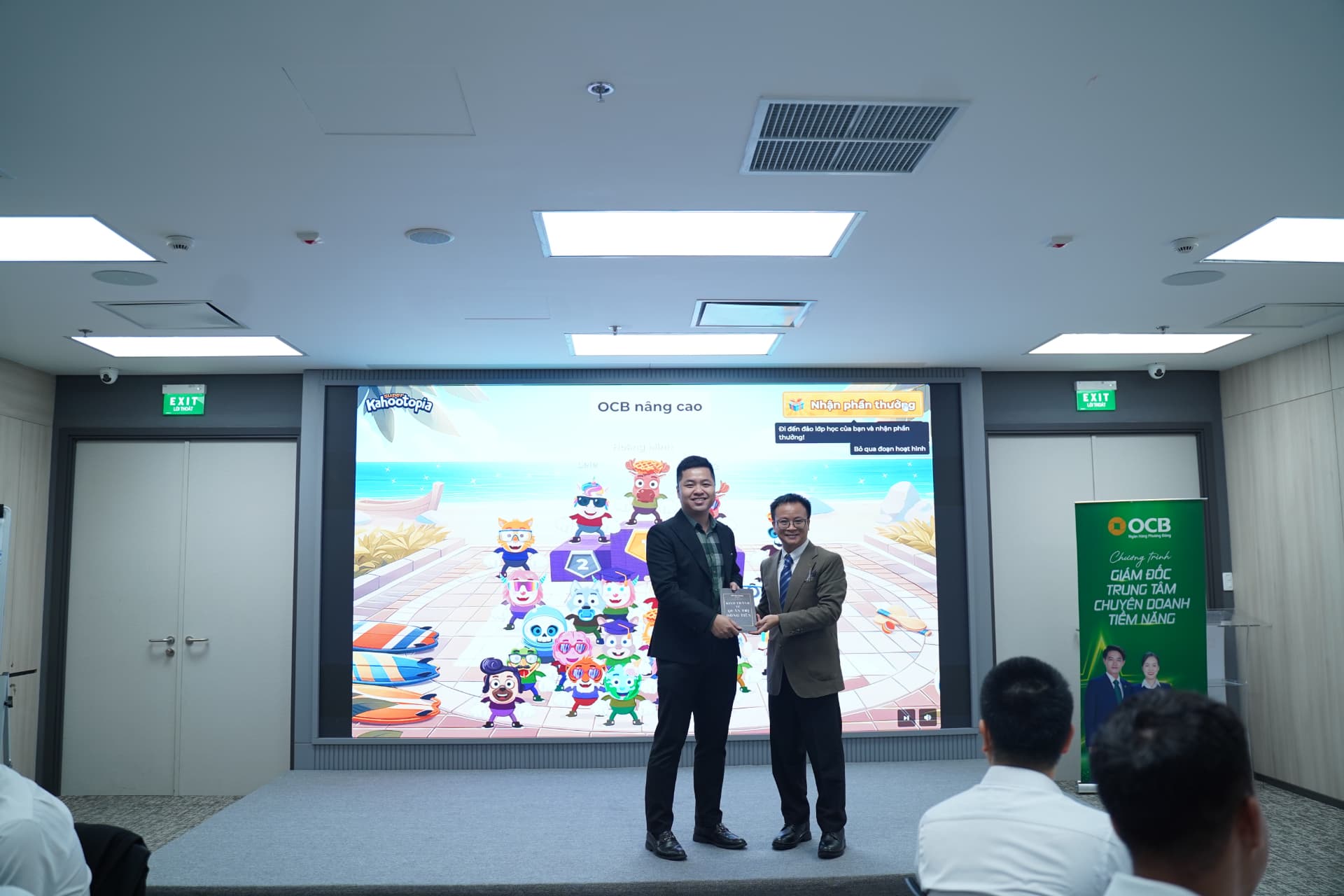Hoạt động trao ghi nhận tại chương trình đào tạo OCB